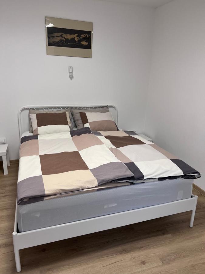 Stara Jezica Apartments With Wifi Ljubljana Exteriör bild