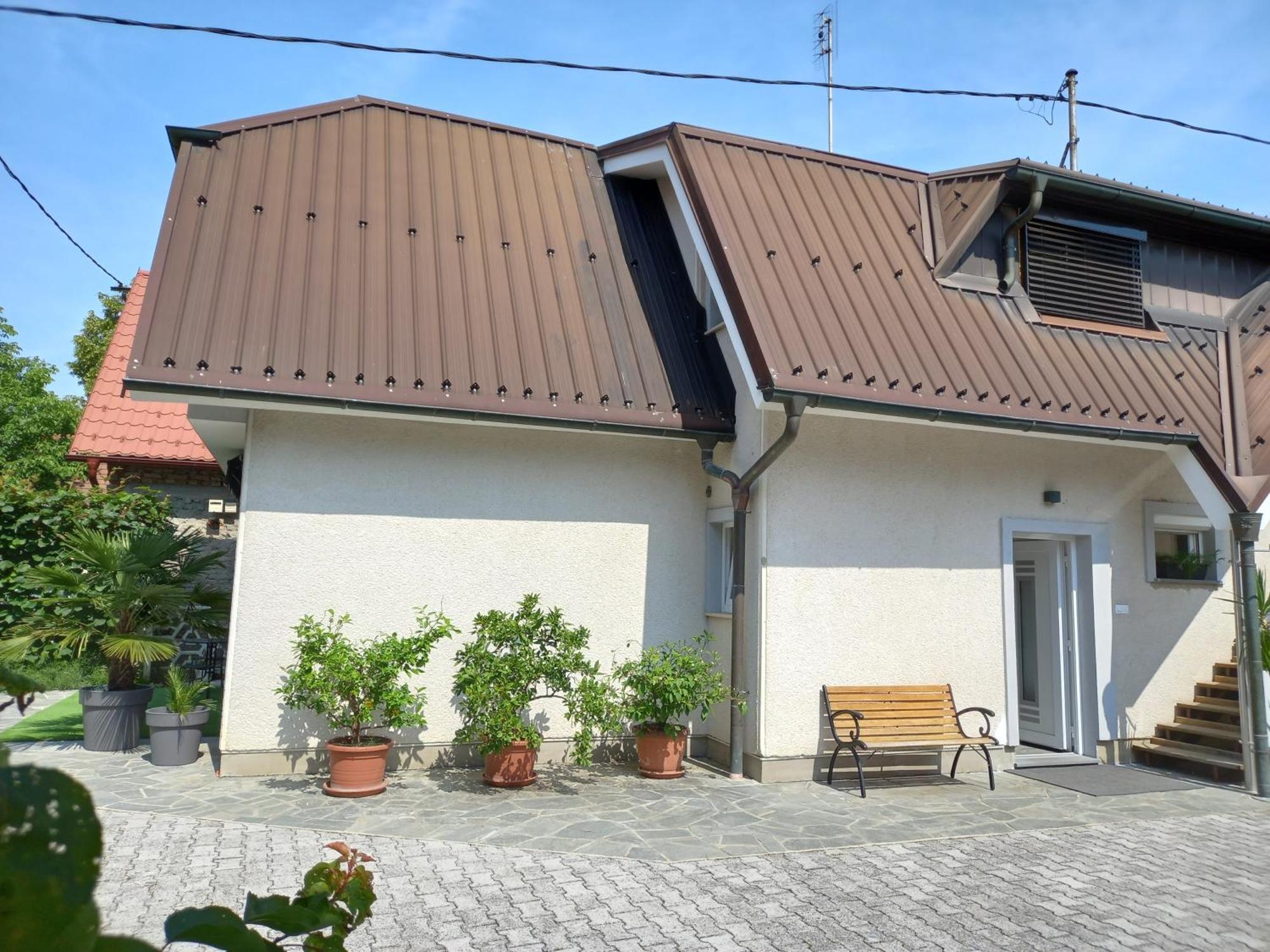 Stara Jezica Apartments With Wifi Ljubljana Exteriör bild